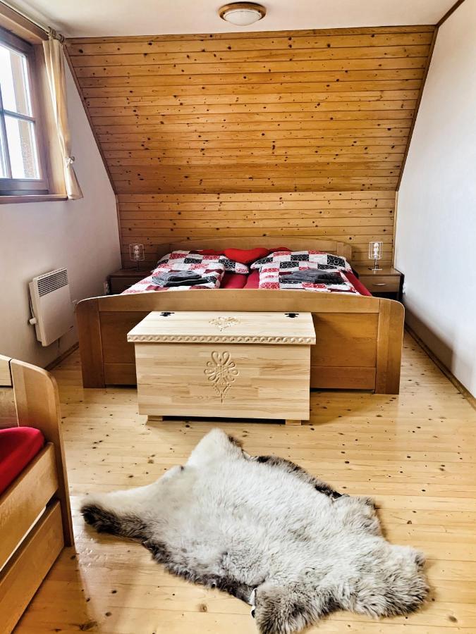 Drevenicka Anicka - Liptovska Mara Villa Liptovský Trnovec Eksteriør bilde